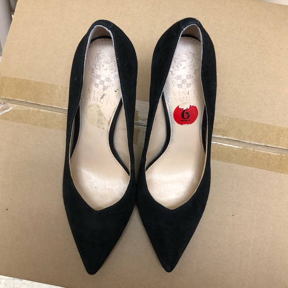 Vince Camuto suede high pointy heels size 6 - Picture 1 of 5